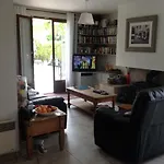 Near Pezenas -Family Friendly Villa With Pool 別荘 *