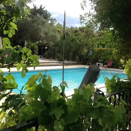 Prázdninový dům Near Pezenas -family Friendly With Pool *