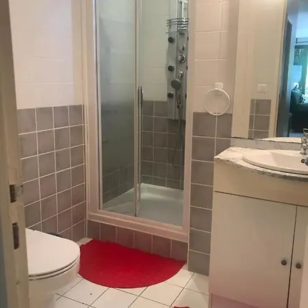 Prázdninový dům Near Pezenas -family Friendly With Pool *