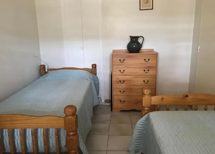 Near Pezenas -Family Friendly Villa With Pool Cazouls-d Herault
