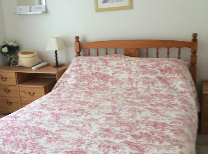 Near Pezenas -Family Friendly Villa With Pool Casa vacanze *